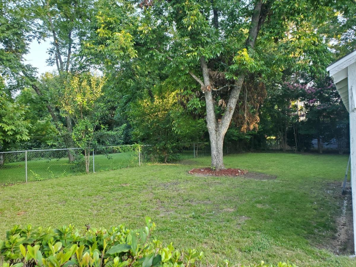Spacious Centrally Located 3 Bed 2 Bath - Sleeps 8 Монтгомъри Екстериор снимка